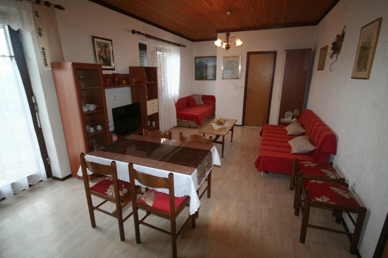 Apartment Cvelic Milovcic *